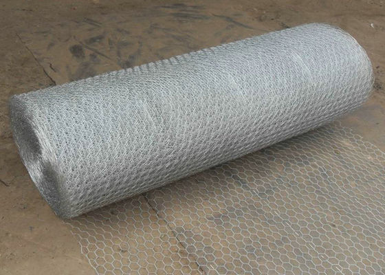 หกเหลี่ยมกรง Gabion ลวดตาข่าย 2m กว้างสแตนเลสตะกร้าเกเบี้ยน
