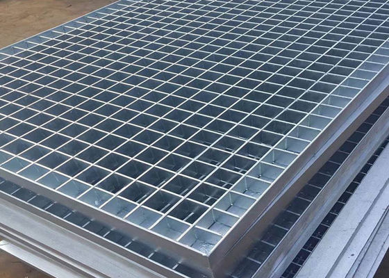 ตะแกรงเหล็กกันสนิม 32x5mm Square Serrated Non Slip