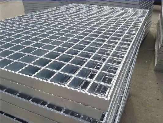 Anti Rust SS316 Floor Forge Walkway ตะแกรงเหล็ก Serrated Bar