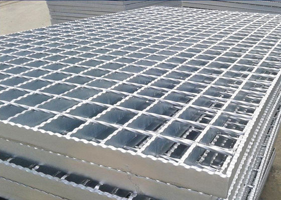 Anti Skid Q345 ตะแกรงเหล็กเชื่อมกว้าง 1250 มม. จุ่มร้อนชุบสังกะสี