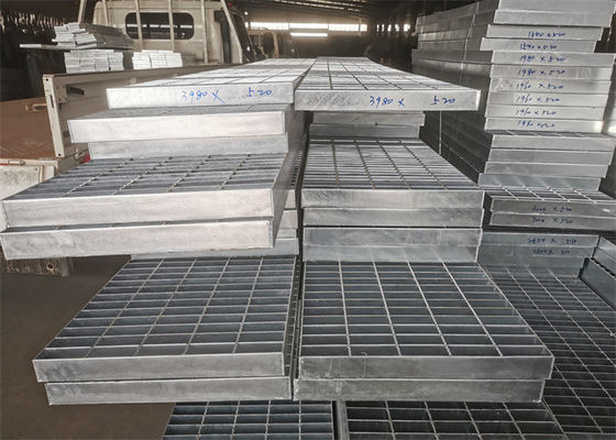 แท่นกันลื่นเหล็กเชื่อมตะแกรงป้องกันการกัดกร่อน 1000x6000mm