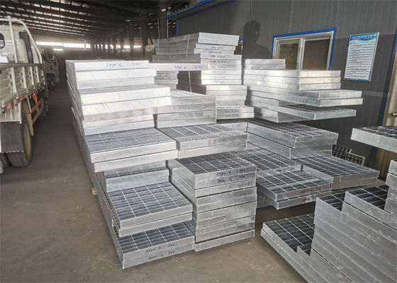แท่นกันลื่นเหล็กเชื่อมตะแกรงป้องกันการกัดกร่อน 1000x6000mm