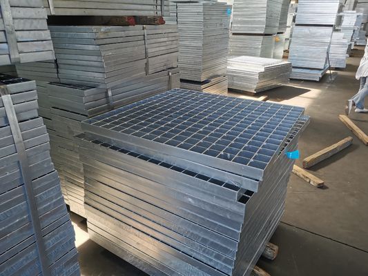 ODM Hot Dip Galvanizing Compound Steel Grating 1m กว้าง T4 Type Factory Outdoor
