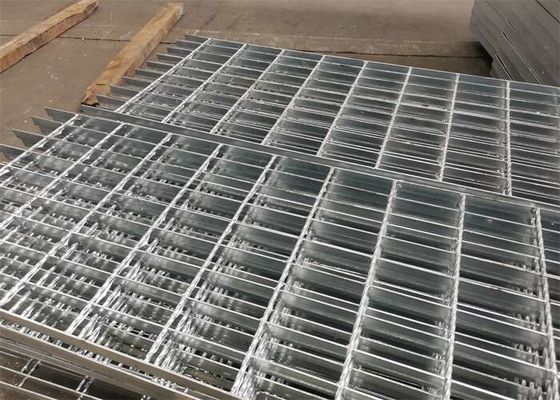 Q235 ตะแกรงระบายน้ำเหล็กโลหะ Driveway Hot Dipped Galvanized