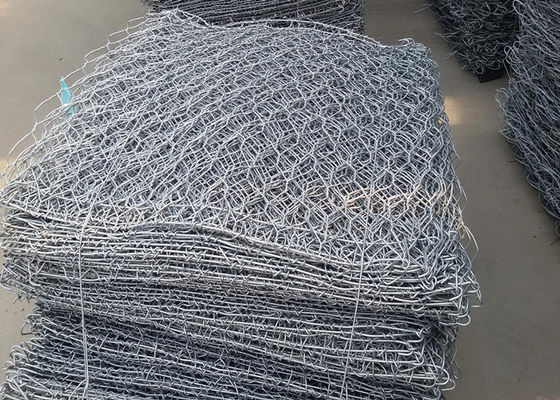 การรักษาสไลด์แม่น้ำ Gabion กำแพงลวดตาข่ายโลหะผสมสังกะสีอลูมิเนียม 80mm * 100mm
